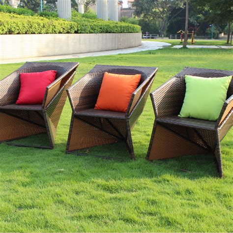 PE Rattan Outdoor Furniture Coffee Table and Chair Waterproof Cushion ...