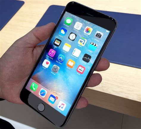 iPhone 6s and iPhone 6s Plus first look: Hands-on with 3D Touch