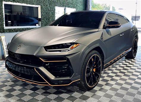 2021 Wrapped Lamborghini Urus in Stealth Mode By Rod Wraps