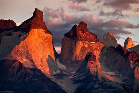 Los Cuernos : Torres del Paine, Chile : Grant Ordelheide Photography