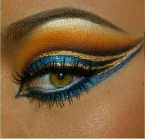 Cleopatra eyes | Glo's favorites | Pinterest