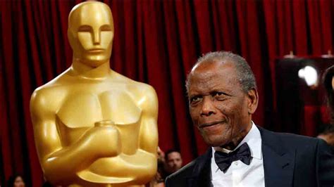 Sidney Poitier, first Black actor to win Oscar for Best Actor, dies at ...