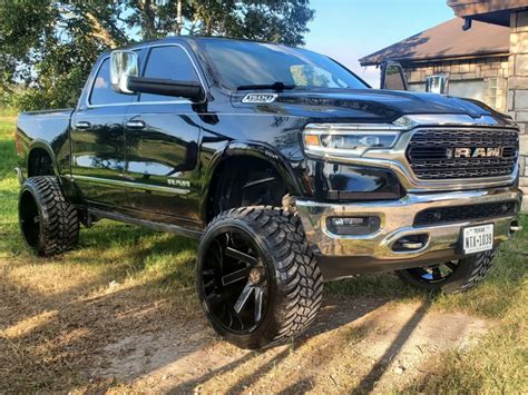 2019 Ram 1500 ARKON OFF-ROAD Lincoln Rough Country Suspension Lift 5 ...