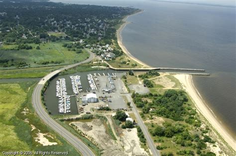 Monmouth Cove Marina in Port Monmouth, New Jersey, United States