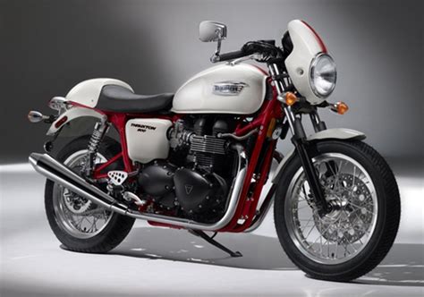 2010 Triumph Thruxton / Special Edition Review - Top Speed