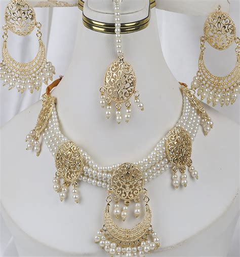 Golden And Pearl Jewelry Sets With Matha Patti (ZV:3178) Online Shopping & Price in Pakistan