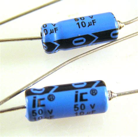 CDE Aluminium Electrolytic Capacitor Axial 10uf 50v 106TTA050M 5 pieces OL0103 | Rich Electronics