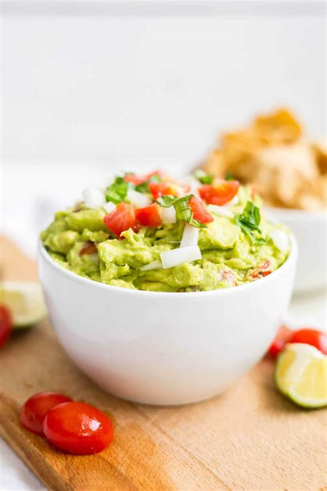 Easy Healthy Guacamole | What Molly Made