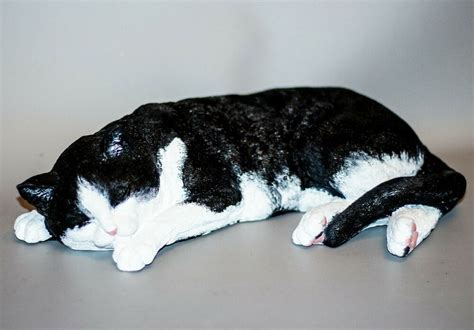 Tuxedo Cat Urn Pet Ashes Memorial Keepsake Cremation Sculpture Funeral Figurines | eBay ...