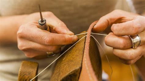 How to Use a Leather Sewing Awl – Leather Skill