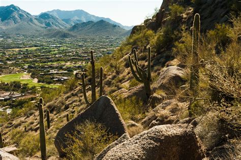 Hiking near Scottsdale, AZ | For Instants