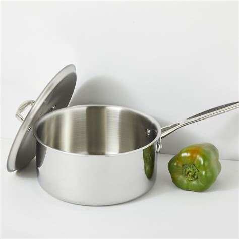 3-Qt Medium Saucepan | Tri-Ply Stainless Steel | Goldilocks