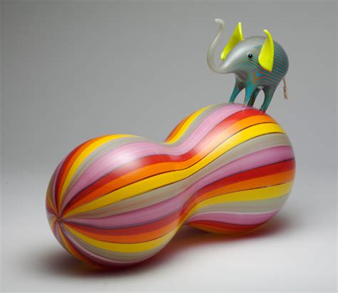 glass Archives — Colossal | Animal sculptures, Glass animals, Glass sculpture