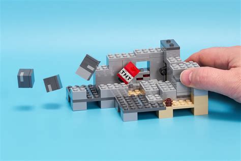 Lego Minecraft 21135 - P1020429 - TNT-1-Exp1 | Minecraft Cra… | Flickr