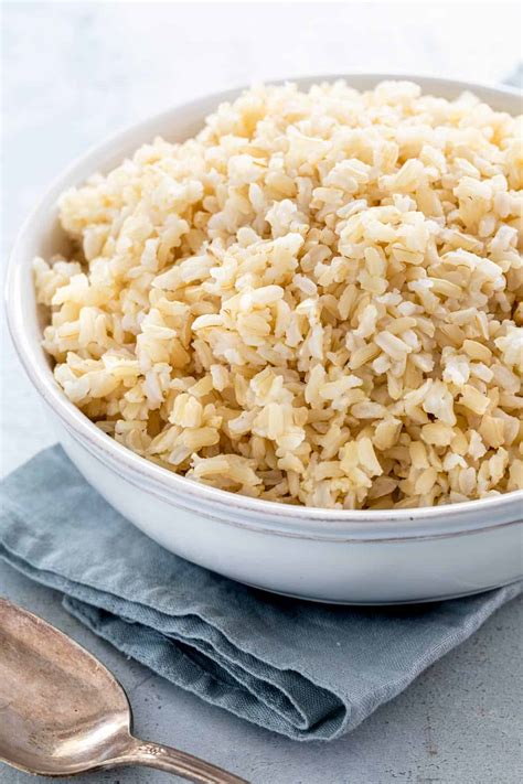 How to Cook Brown Rice (2 Ways!) - Jessica Gavin