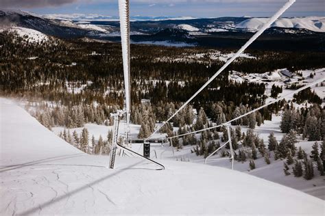 Mammoth Mountain, CA, Summit Passes 800" Snowfall for the Season - SnowBrains