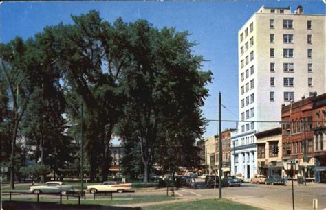 Downtown Scene Elyria, OH