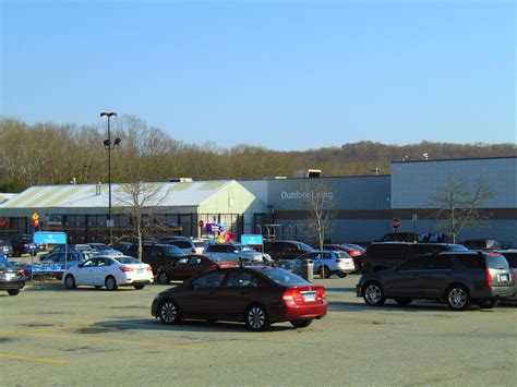 Walmart (Norwich, Connecticut) | JJBers | Flickr