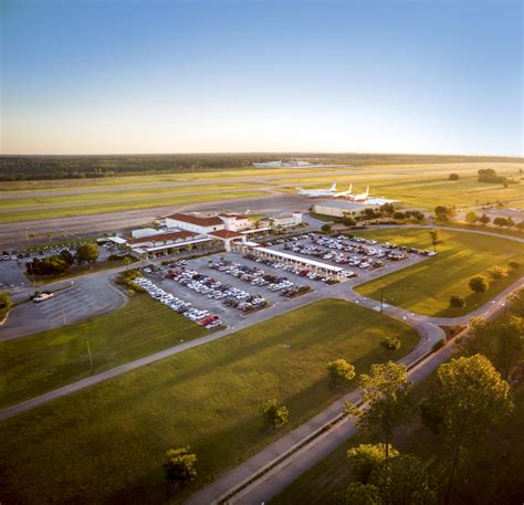 Brunswick Golden Isles Airport | Brunswick, GA 31525