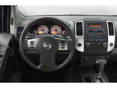 2014 Nissan Xterra: 48 Interior Photos | U.S. News