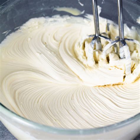 Whipped White Chocolate Ganache | Sims Home Kitchen