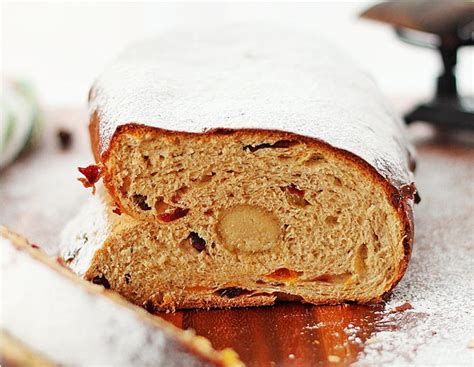 Christmas German Stollen Bread | RecipeLion.com