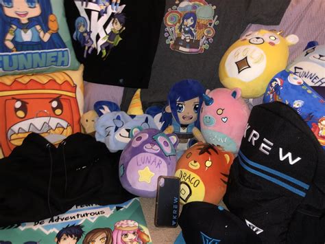 Itsfunneh Merch Plushies | Free Robux Pc