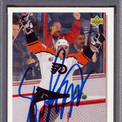 Eric Lindros Signed 1992-93 Upper Deck #470 (PSA) | Barnebys