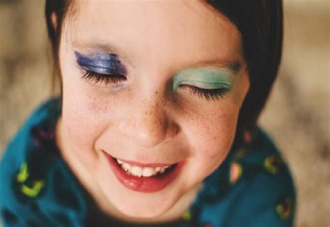 How an Eye Makeup Made Three Children Seriously Ill - Mouths of Mums