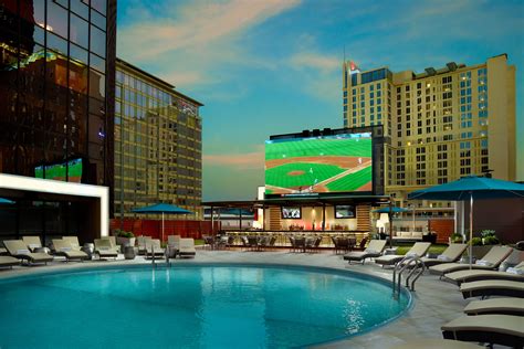 Hotels in Charlotte, NC | Omni Charlotte Hotel