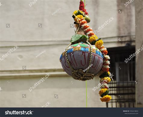 Dahi Handi Festival Celebrated Maharashtra India Stock Photo 1952618833 ...