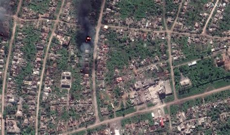 Satellite images show extensive destruction in Ukraine's embattled city ...