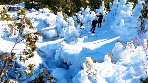 Winter at Bruce Peninsula Grotto in Tobermory Bruce Peninsula National ...