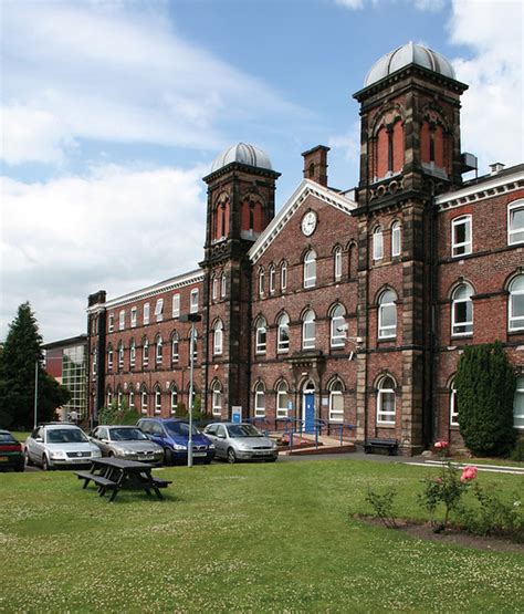 University of Cumbria - Fusehill Street Exterior | Flickr - Photo Sharing!