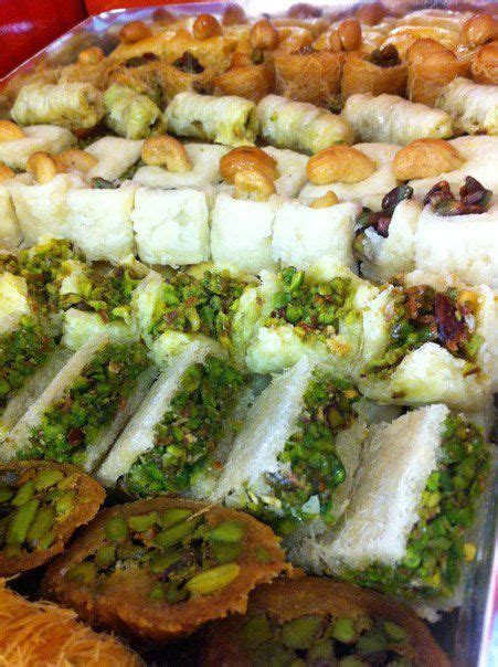 Syrian desserts | Syrian food, Food, Beautiful food