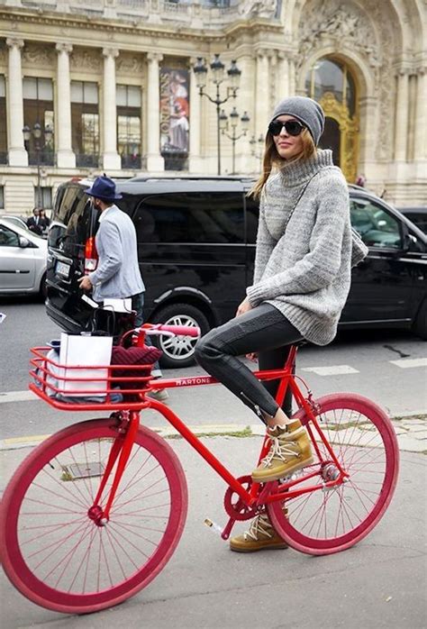 Best Dressed Bicycle-Riding Beauties | M&J Blog