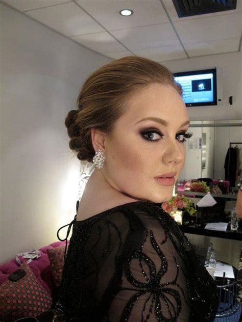 Adele - Adele Eye Appreciation #1: Her green eyes will feed into your ...