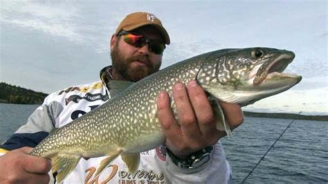 Autumn Lake Trout - Maximum Limit Fishing - Fishing TV