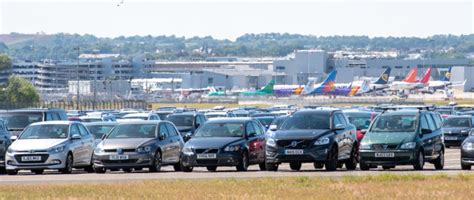 Edinburgh Airport - Plane Parking