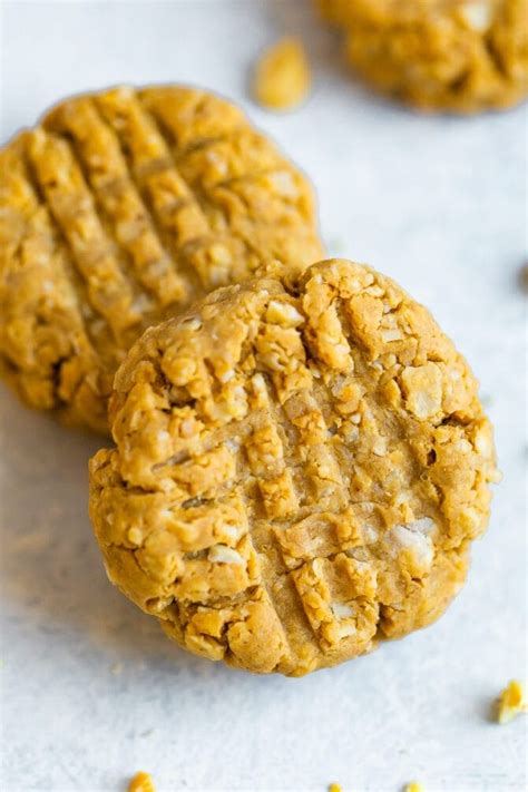 5-Ingredient Peanut Butter Protein Cookies - Eating Bird Food