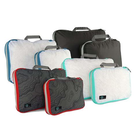 Shacke Pak Packing Cube 4 Piece Set with Laundry Bag Review | Trekbible