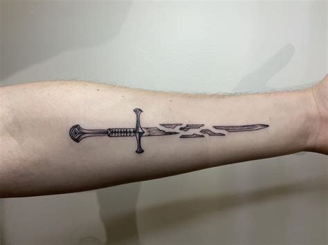 LOTR Narsil Sword done by Alexandra at Valiant Inscriptions in ...