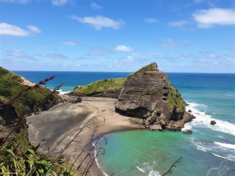 Piha Beach, New Zealand