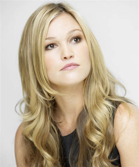 Julia Stiles Hairstyles in 2018