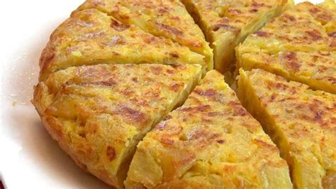 Cómo hacer tortilla de patatas española | Recetas de tortillas