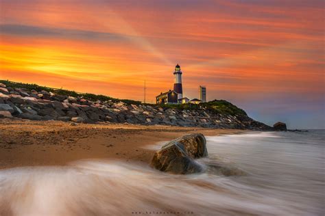 Lighthouse Sunset - Photo of the Day - March 12th 2018 - Fstoppers