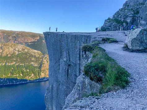 Pulpit Rock Hike, Norway's Iconic Trek (Video, Map inc)