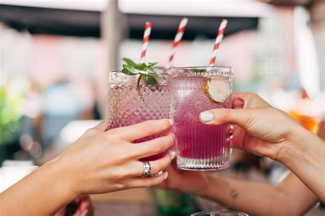 The Most Popular Cocktail in Every State, According to Google