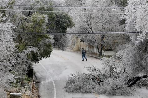 ‘Extremely dangerous’ Arctic blast hits northern US and Canada ...