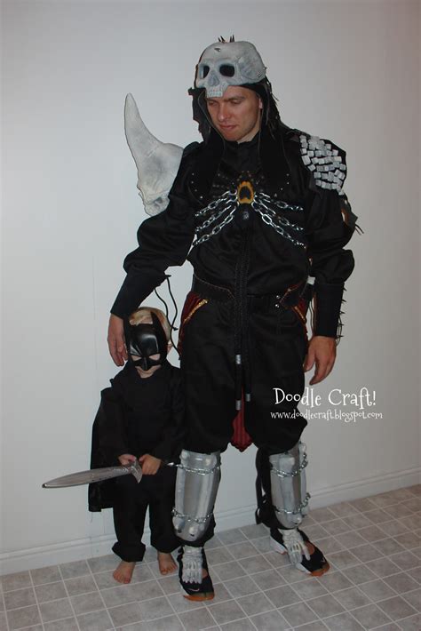 Doodlecraft: Diablo 2 Necromancer Costume!